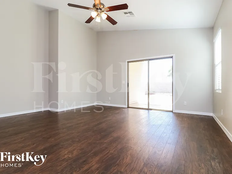 24853 W Rosita Ave — Photo 3