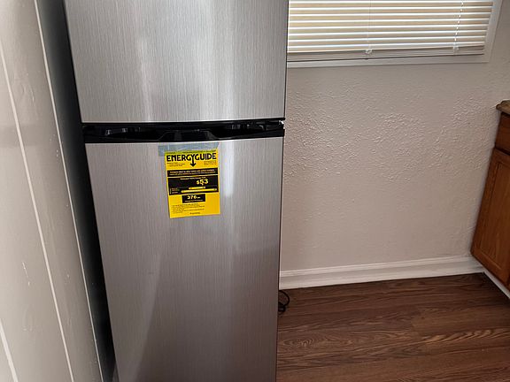4th image of 8557 Juniper Ave #19
