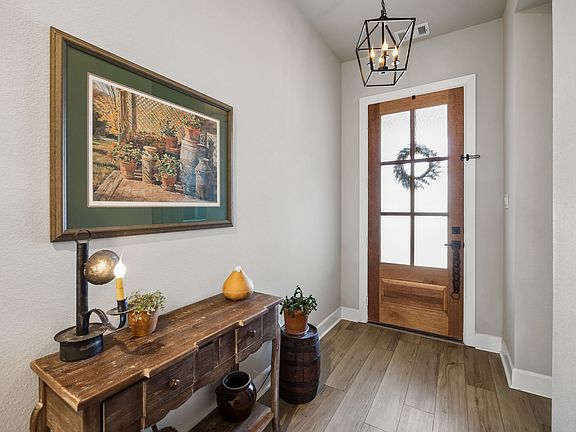 2nd image of 2232 Robin Way