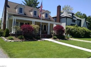 17910 Rosecliff Rd, Cleveland, OH 44119