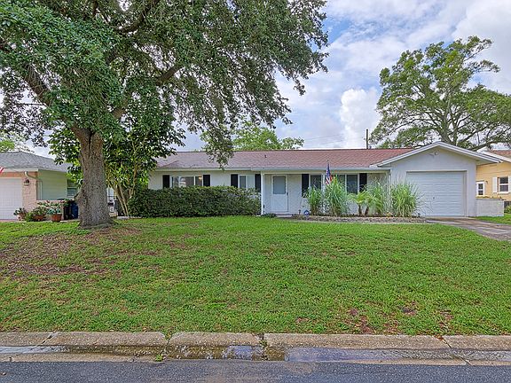 2nd image of 2425 Brentwood Dr