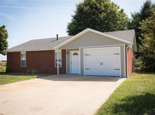 427 Southland St, Centerton, AR 72719