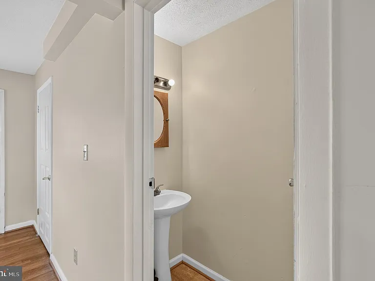 2931 Sunset Ln — Photo 19