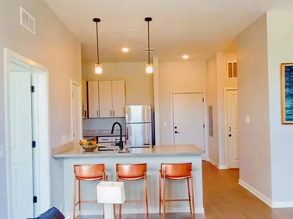 112 E Greenhill Ln, Rockwall, TX