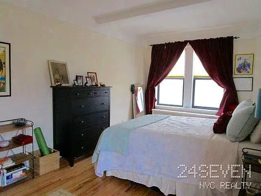 Rented by 24 7 NYC Realty Inc. | media 28