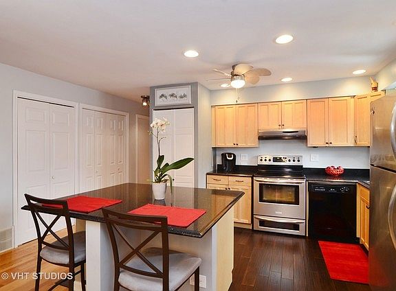 4th image of 2840 W Hollywood Ave APT 1E