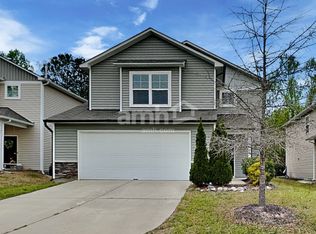 3440 Althorp Dr, Raleigh, NC 27616