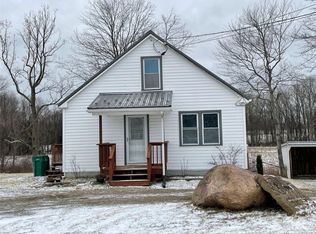 7560 Dutch Hill Rd, Meadville, PA 16335