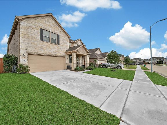 2nd image of 7710 Royal Oasis Ln