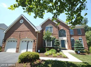 25733 Howerton Dr, Chantilly, VA 20152