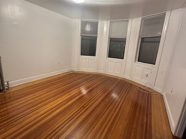 328 E 236th St FLOOR 2