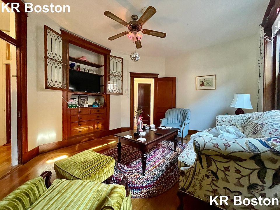 1st image of 1423 Commonwealth Ave #6