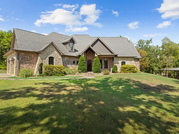 55 Redbird Cir, Texarkana, TX 75501