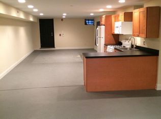 1323 N Franklin St #A, Philadelphia, PA 19122