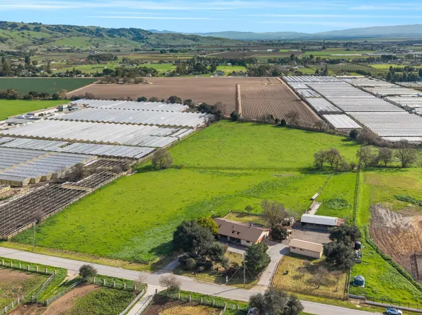 2800 Dryden Ave, Gilroy, CA 95020