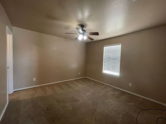 5th image of 117 W Davis St Unit 1