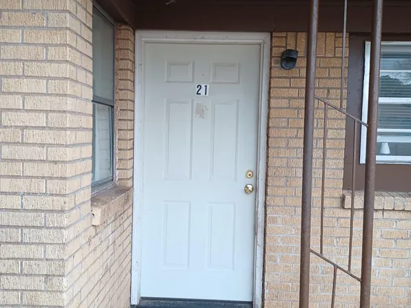 21 NW 25th St, Lawton, OK 73505
