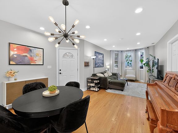 5th image of 4327 N Damen Ave #G