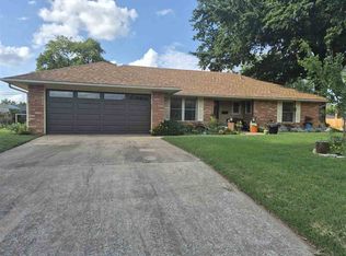 2813 Canterbury Ave, Ponca City, OK 74604