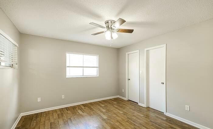 2nd image of 213 Padgett Pl N
