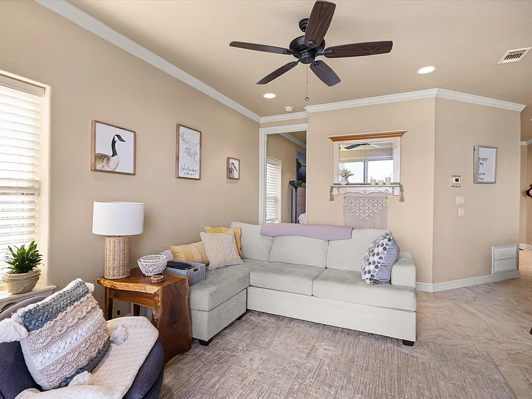401 E Pearl St #3202 — Photo 20