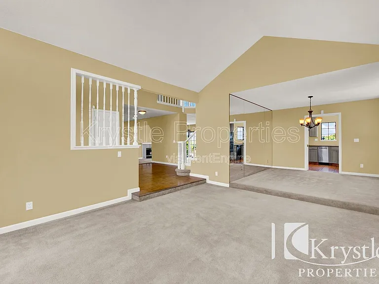 152 Chesapeake Dr — Photo 10