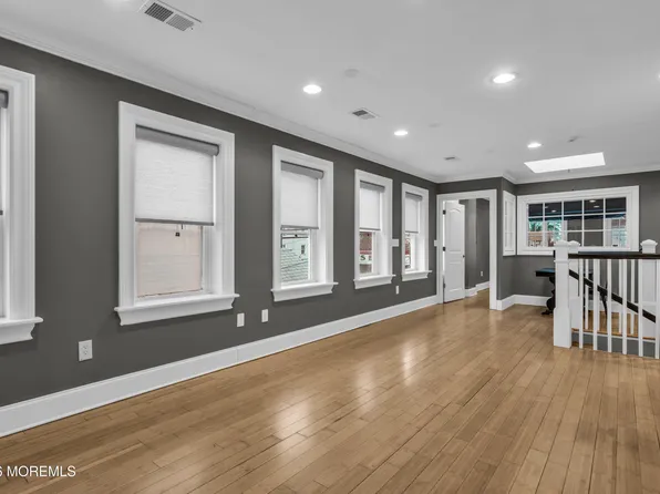 205 Bay Ave #2, Highlands, NJ 07732