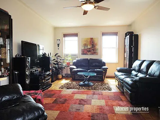 Rented by Abacus Properties | media 21