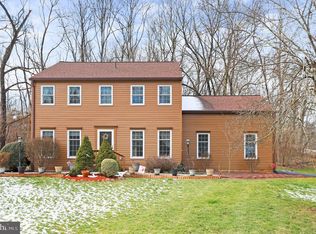 21 Petrie Ct, Falling Waters, WV 25419
