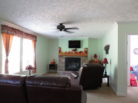 4th image of 234 Highland Ave NW