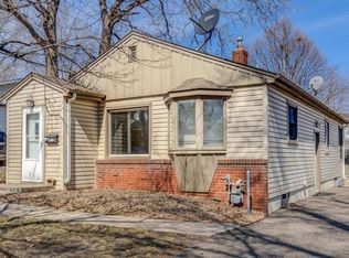 1077 Lawson Ave E, Saint Paul, MN 55106