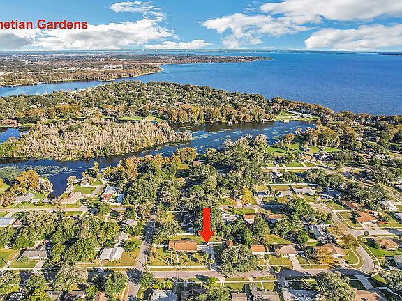 4th image of 1400 Floradel Ave