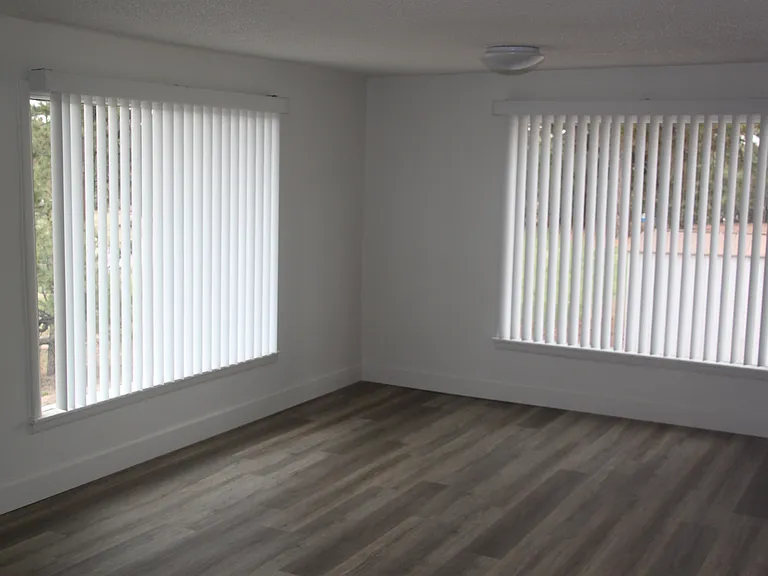 Burgess Rd — Photo 15
