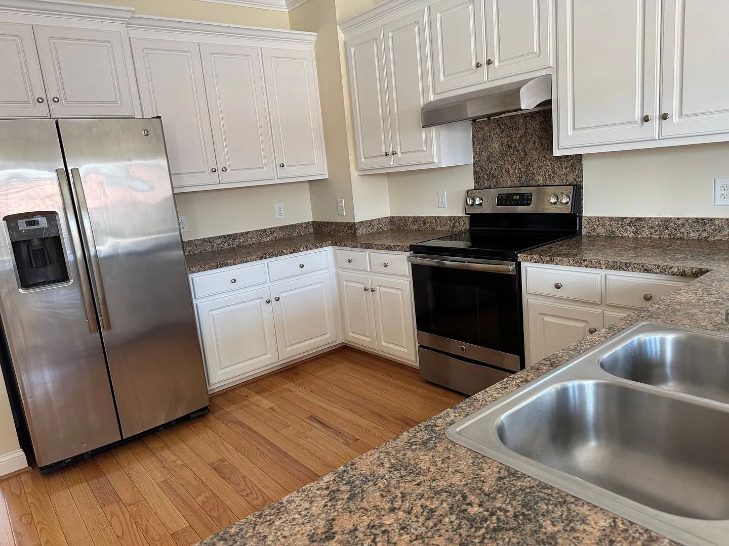 Savannah Way 3759 - HW Global Education Investment Group, LLC — Photo 4