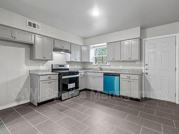 5th image of 614 Morris Dr