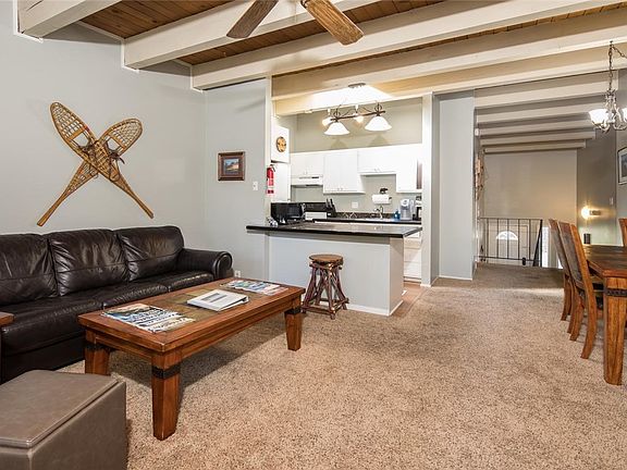 5th image of 837 Southwood Blvd