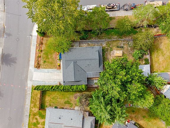 4th image of 1805 N 35th Street