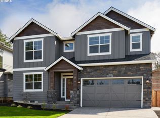 14750 SE Crosswater Way, Clackamas, OR 97015