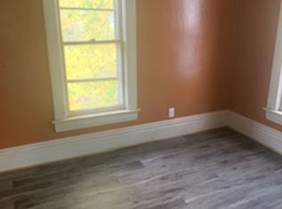 45 1/2 Mulberry St, Waterloo, IA 50703