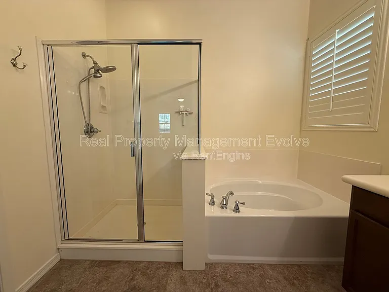 20508 W Carlton Mnr — Photo 17
