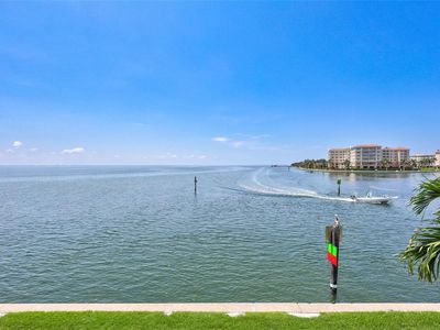 5266 Beach Dr SE APT D, Saint Petersburg, FL, 33705