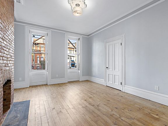 5th image of 548 Palisade Ave #2A