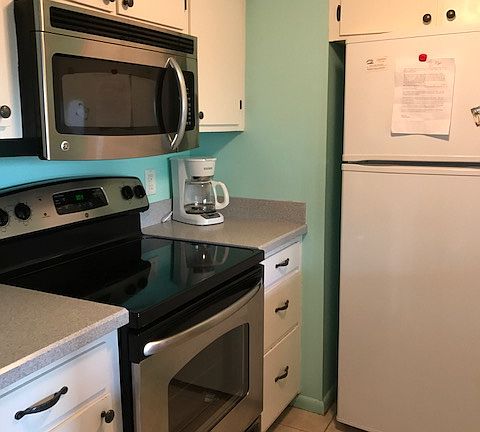 4th image of 3056 S Fletcher Ave APT 202