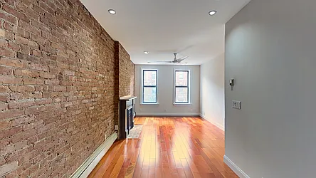 Rented by Level Group