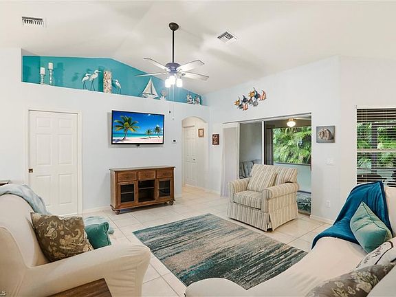 5th image of 218 Marseille DR