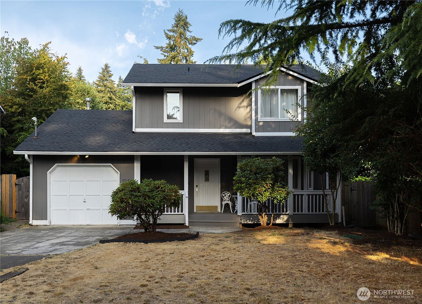 1st image of 5047 Carole Drive NE