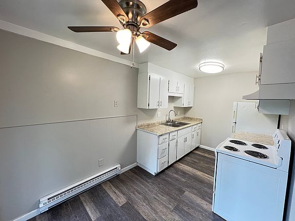 5th image of 12517 47th Ave SW Unit 7