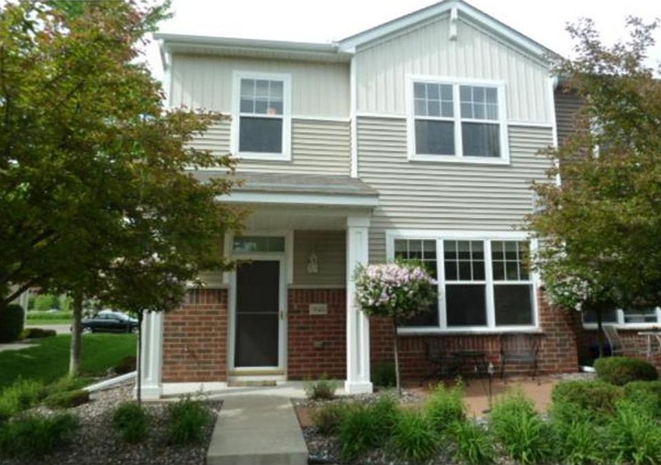 1st image of 9646 Scott Cir N