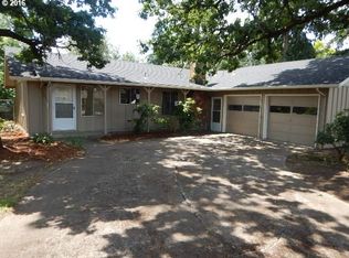 1212 Skipper Ave, Eugene, OR 97404