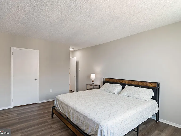 3705 S George Mason Dr #2202S — Photo 12